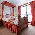 Hotel Cumbria Park 3*