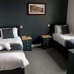 Hotel Cumbria Park 3*