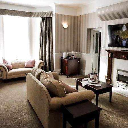 Hotel Cumbria Park