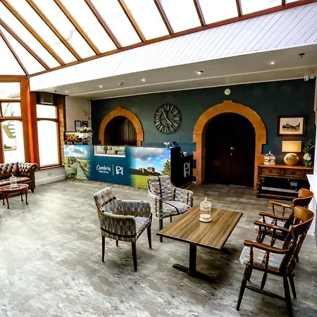 坎布里亚公园酒店 3*