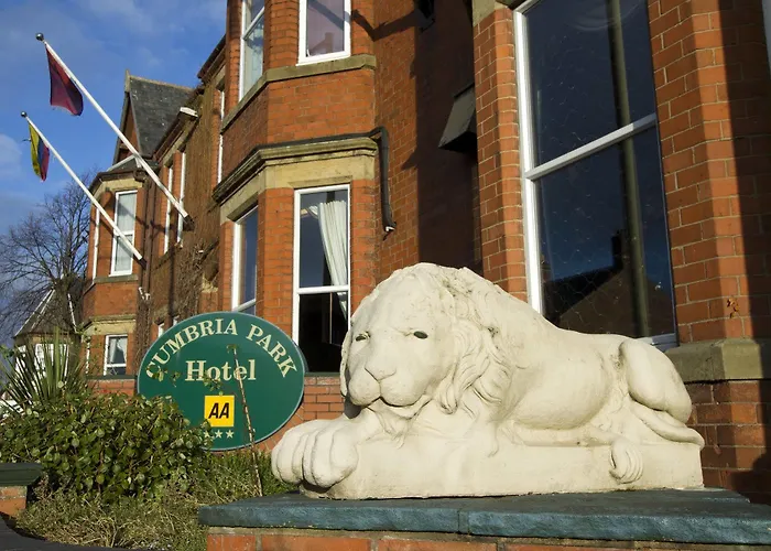 Cumbria Park 3*