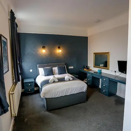 Hotel Cumbria Park 3*